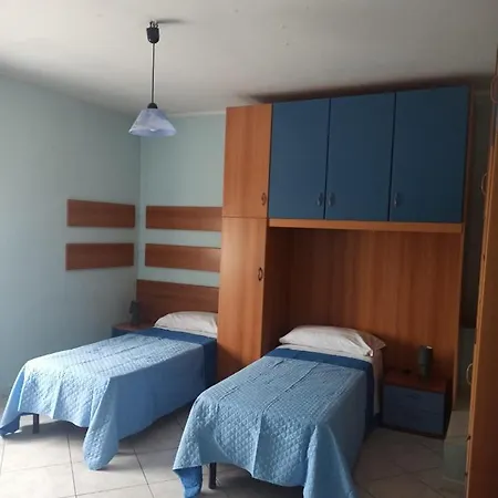 Corte Dei Sentieri 1 *