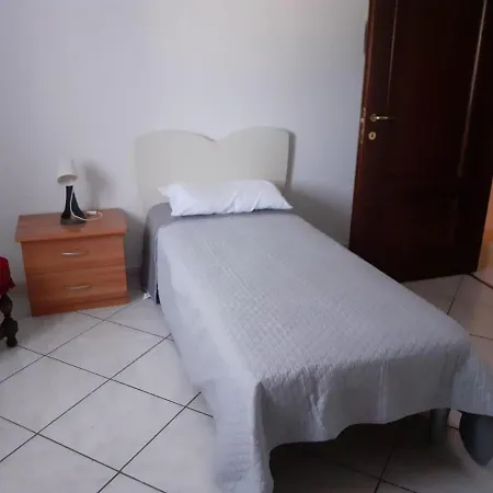 Corte Dei Sentieri 1 * Pecetto di Valenza